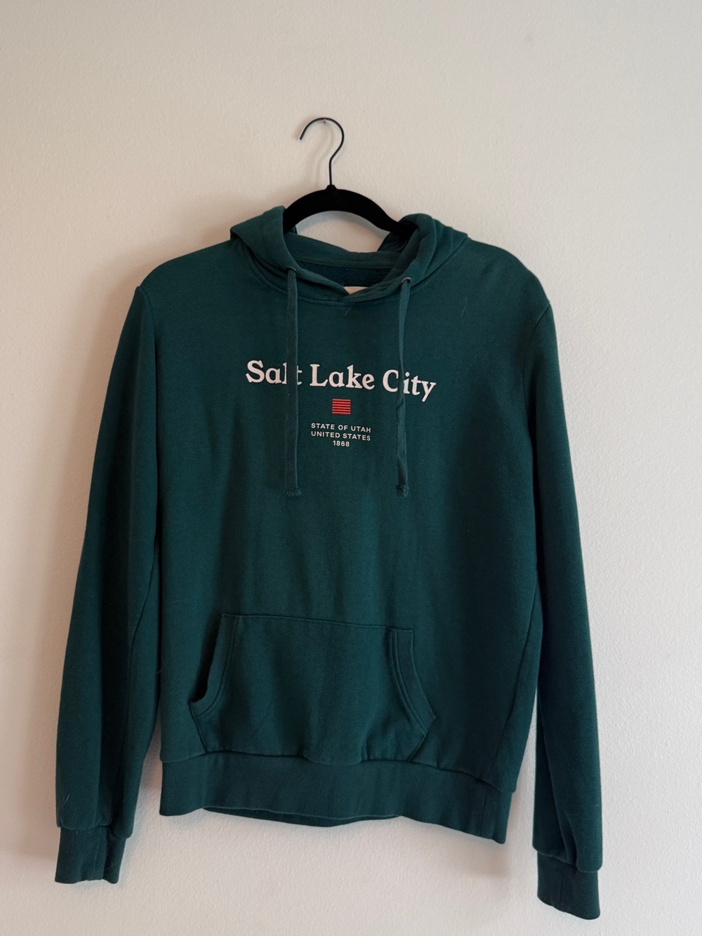 Cotton On Salt Lake City Green Pullover Hoodie